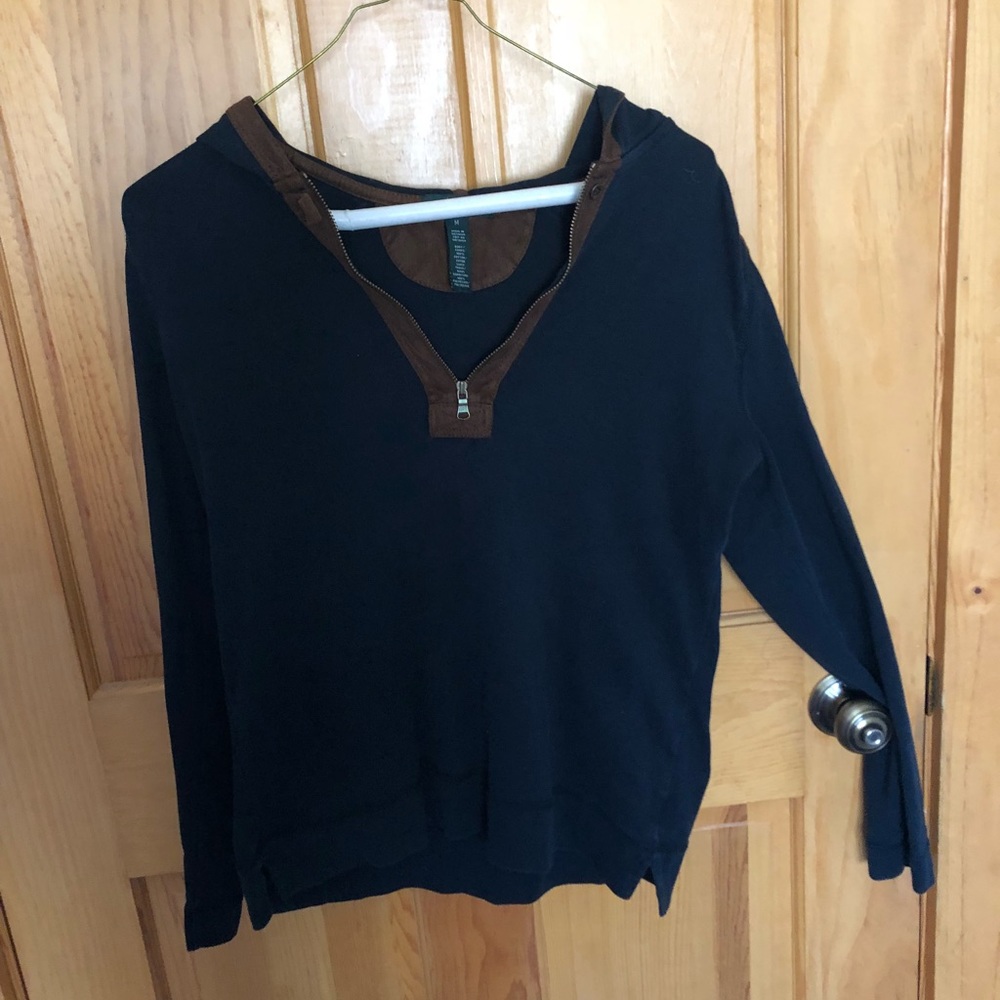 Hooded long sleeve jacket